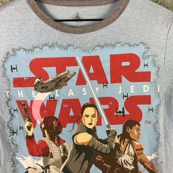 Star Wars Disney Graphic‎ T-Shirt Size Small Rey Finn Blue Men's Last Jedi Parks - Picture 5 of 12